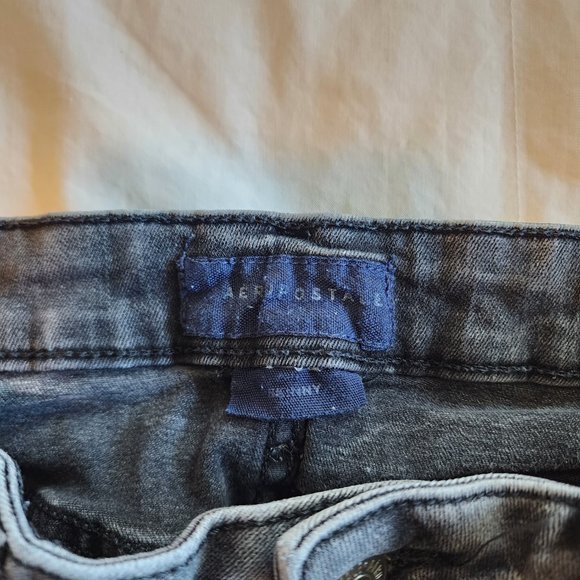 Aeropostale Skinny ripped 32.32 (Distressed) (Grey/White Wash) Used - Picture 4 of 5